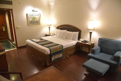 Radisson Hotel Varanasi Các khách sạn gần Sankat Mochan Hanuman Temple