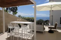 Modena Maris Apartments Hotels in Ловран