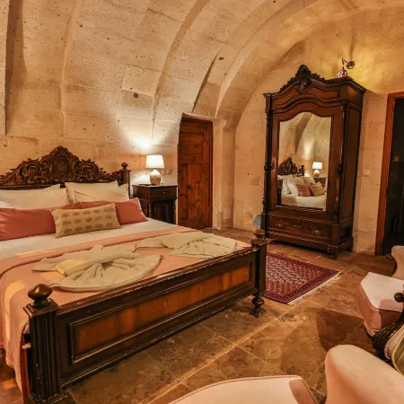Cappadocia Eagle Cave Inn
