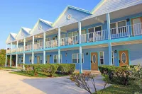 하이드어웨이스 엑수마  호텔