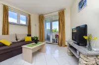 Apartments Glavan