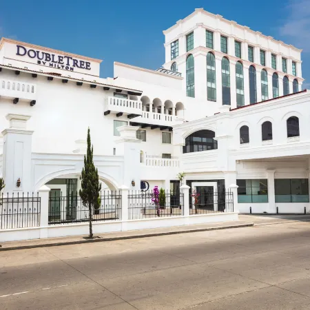DoubleTree by Hilton Toluca