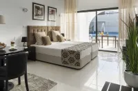 Belmar Spa & Beach Resort Các khách sạn gần Camilo Beach