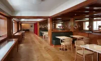 Casa Rosa Hotels in Porto