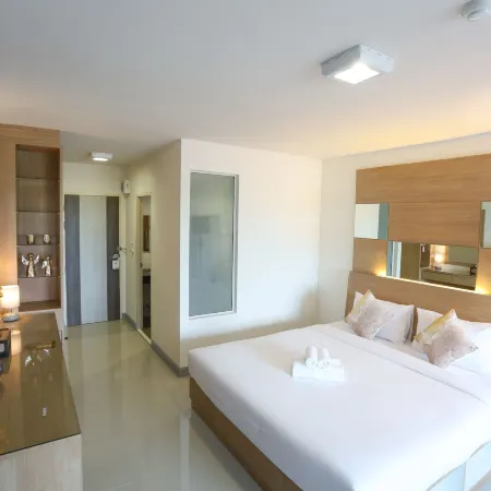 The Greenery Central Suite & Hotel