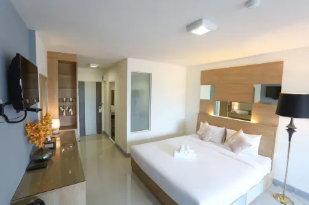 The Greenery Central Suite & Hotel