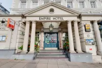 The Empire Hotel & Spa Hotel di 