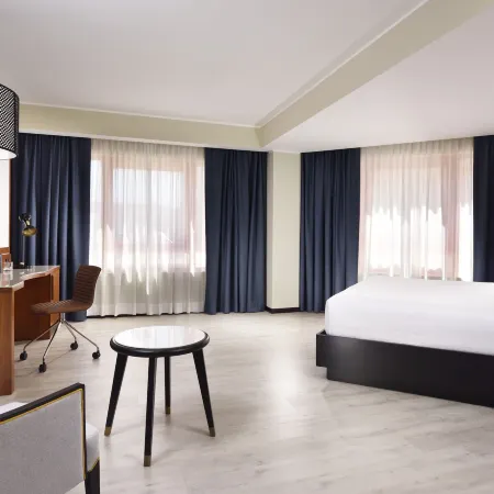 Four Points by Sheraton Siena