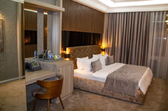 Home Boutique Hotel Отели рядом с достопримечательностью «Парк Гусейн Джавид»