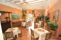 Villa Mirasol