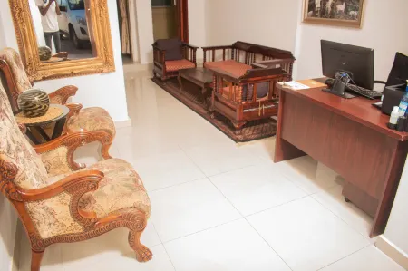 River-Ridge Guest House