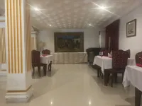 大使套房飯店及餐廳 - 早餐