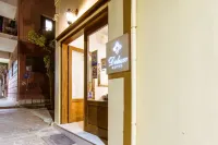 Deluxe Suites Hotels in Chania