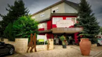 Fritz Hotel & Restaurant KG Hotels near RHEIN CENTER