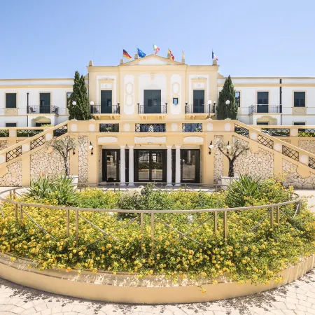 Delfino Beach Hotel - Cdshotels