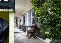 Kapiti Gateway Motel Hotels in Waikanae