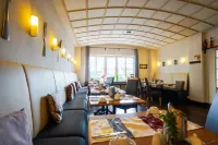 Hotel am Schloss Biebrich - Breakfast