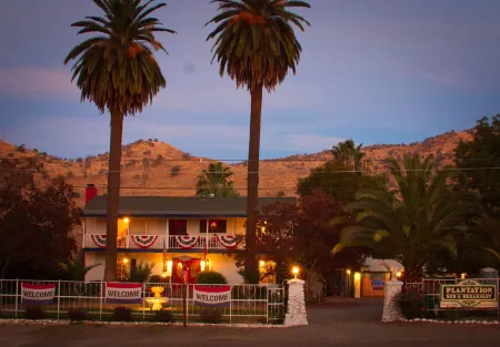 The Parks Inn Отели в г. Эксетер