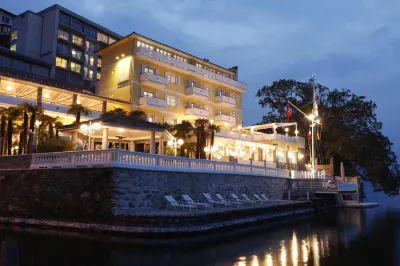 Holiday Hotel Yachtsport Resort Lago Maggiore Hoteles cerca de Isole di Brissago