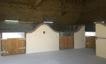 Maison Du Cheval - Housity