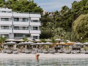 Margarita Sea Side Hotel