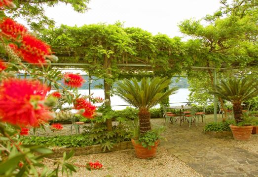 호텔 라 쿨라 델 라고 외관