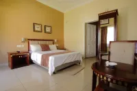 Lakeside Hotel Hotels in 