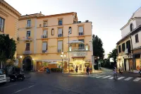 La Piazzetta Guest House Hotel a Sorrento