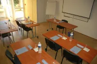 Hôtel Restaurant le Relais - Pau Nord Hotels in Lescar