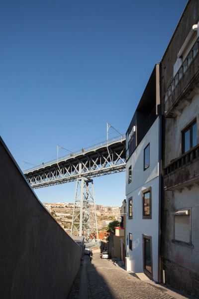 ホテル周辺 オー ポルト アパートメンツの写真