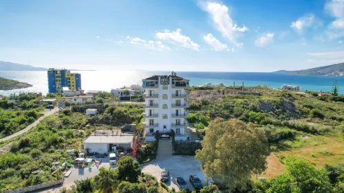 Hotel Holiday Hotels in Sarandë