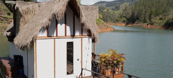 Ibuku Hotel Hoteles en Peñol