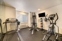 Quality Inn & Suites Near Nas Fallon Hotels in Fallon