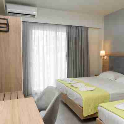 Regina Mare Hotel Rooms