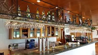 The Suites at Mount Malarayat - bar