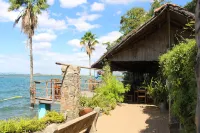 Nkhudzi Beach Lodge Hotels in Mangochi