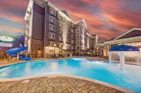Black Fox Lodge Pigeon Forge, Tapestry Collection by Hilton Hotels in Pigeon Forge