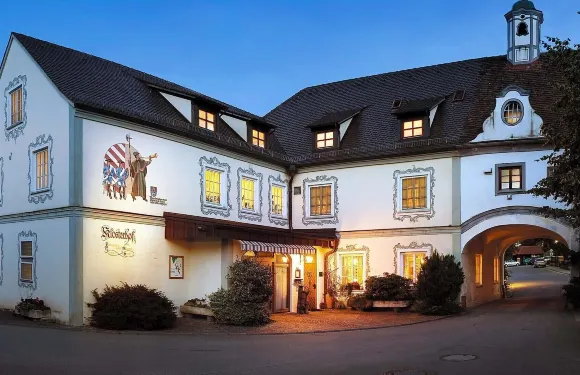 酒店與餐廳-修道院庭院