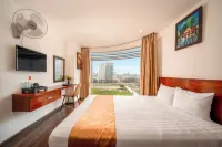 Waikiki Beach Hotel Hotels in Đà Nẵng