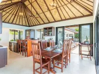 M&M Cooper Bay - the Cooper Bay Villas Hotels in Road Town