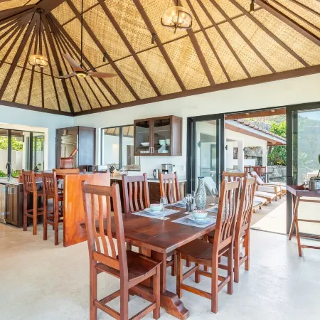 M&M Cooper Bay - the Cooper Bay Villas