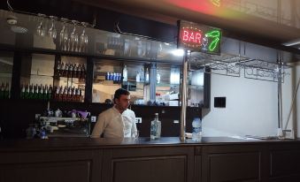 Continent Hotel