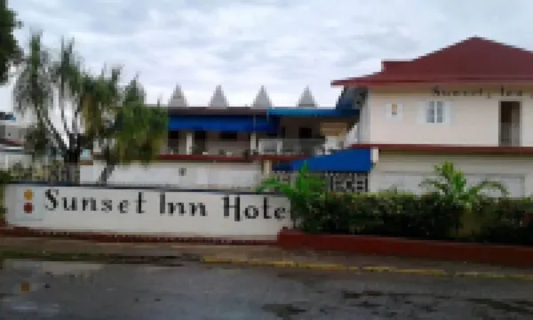 Sunset Inn Hotel Hotels in 