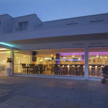 Princessa Vera Hotel Apartments