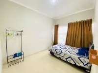 Villa  m² dengan 3 kamar tidur dan 2 kamar mandi pribadi di Dau Hotel di Dau