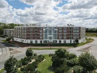 Westotel Taverny - Paris Val-d'Oise Các khách sạn ở Val-d'Oise