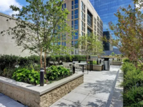 グローバル ラグジュアリー スイーツ アット タウンセンター レストンのホテル