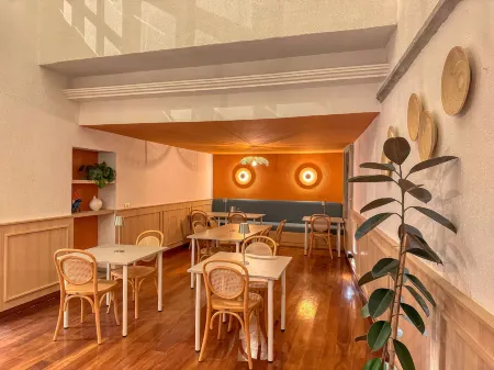 Hotel Casa Alebrije Отели в г. Койоакан