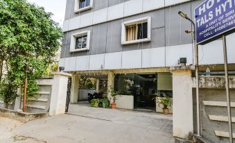 FabHotel Tals Hitech - Nr Hitech City