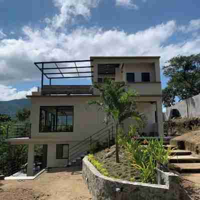 Alto Casa de Montaña Hotel Exterior